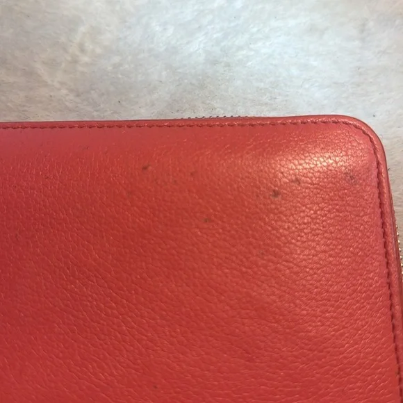 LOUIS VUITTON Taurillon Lockme Leather Zip Around Wallet - Picture 9 of 12